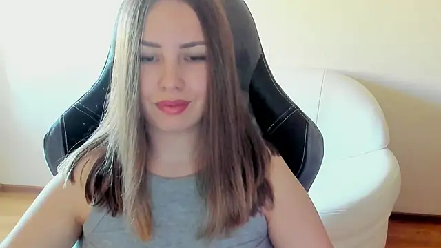 Chatroom XXX en direct de Mia_shy1