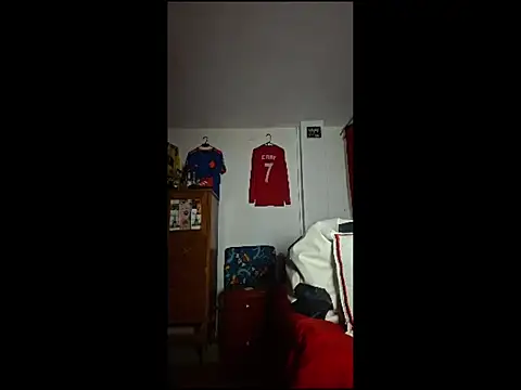 Chat +18 de ALBEIROFOOTBALL1992 ao vivo