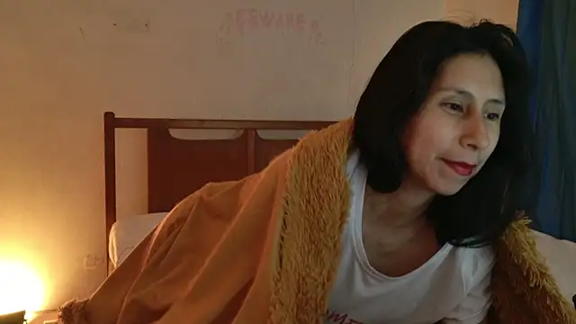 MoonLipsON- Live XXX Chat