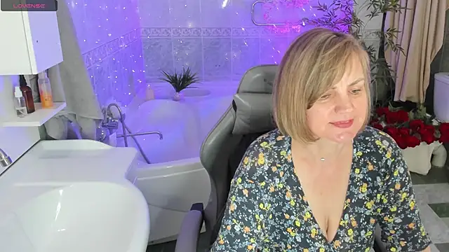 BettyGibsonn's Live XXX Chat