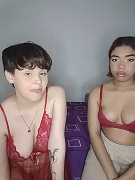 nucitaa-14's Live XXX Chat