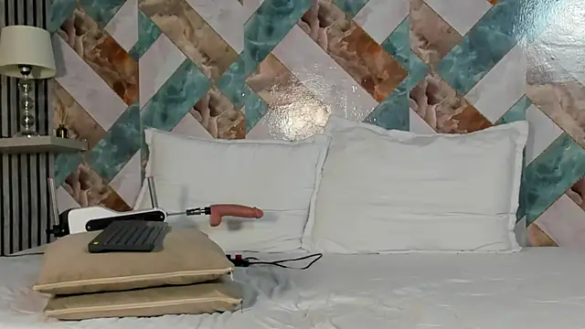 sophiaa_33 现场XXX聊天