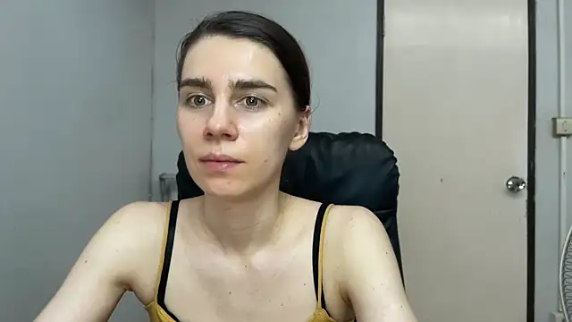 دردشة SassyJessi الجنسية المباشرة