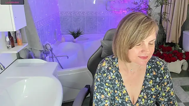 BettyGibsonn 现场XXX聊天