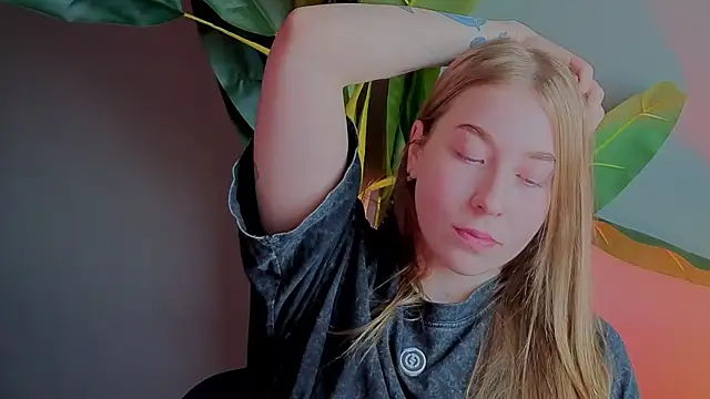 ShowmeYourfetish's Live XXX Chat