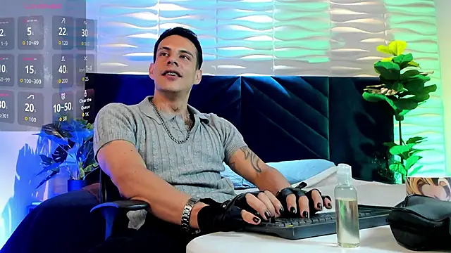 Dustin_Sonne Obrolan Langsung XXX