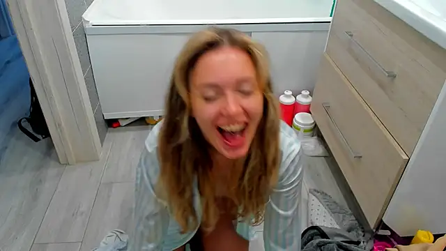 foxy_blond Chat XXX in diretta