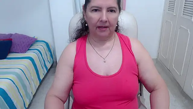 leonela_69's Live XXX Chat