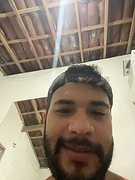 Show de VitorFindomDOT na webcam