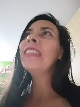 johannatb Chat XXX live