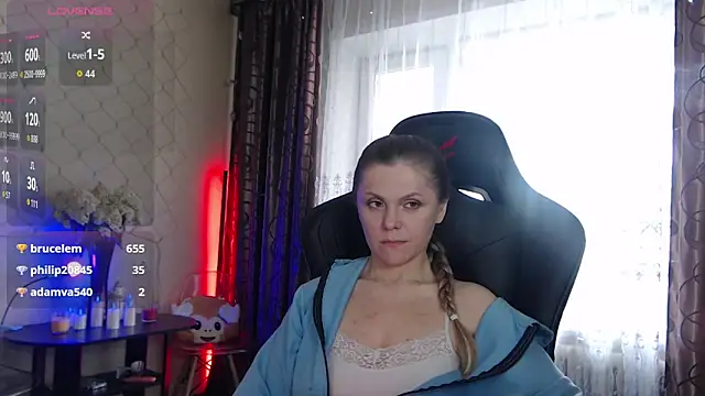 JessieOMaysn Live XXX chat