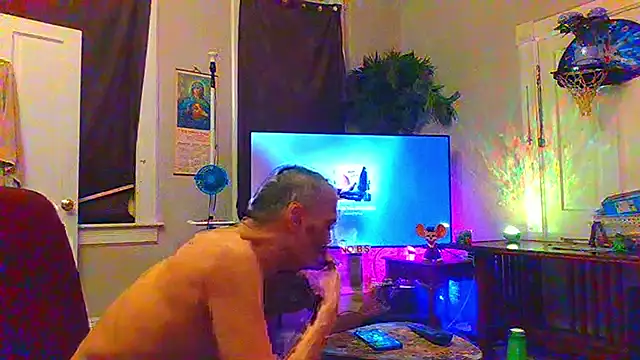 Pokazy przed kamerką – xuan8pssy_ui69