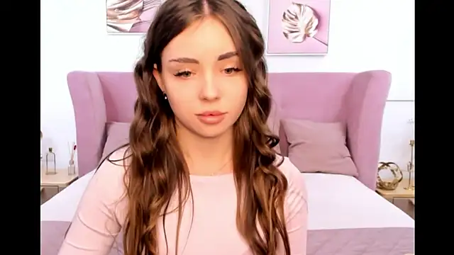 Онлайн чат XXX MyEvelin
