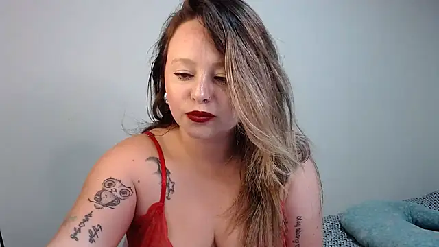 Chat +18 de Amelie_Fontaine ao vivo