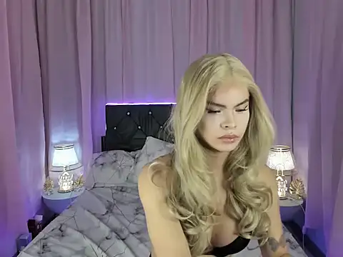CarlaLuxe Pertunjukan Webcam