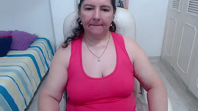 Chat +18 de leonela_69 ao vivo