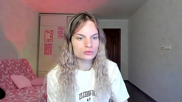 Webkamerová show milliKira006
