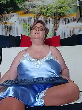 QueenPammy1's Live XXX Chat