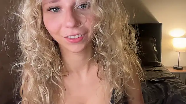 Show Webcam de anyaa777