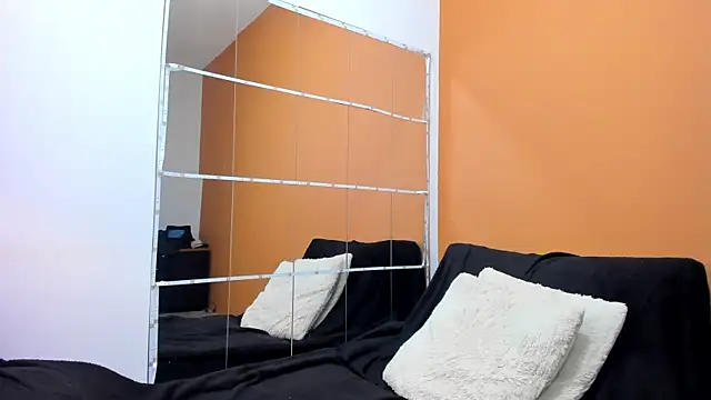 b3cky_'s Live XXX Chat