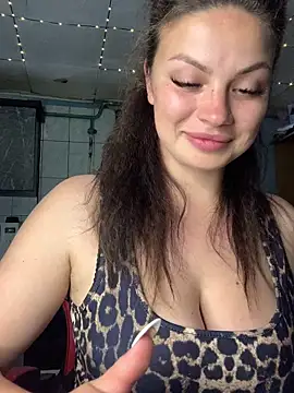 Онлайн чат XXX Sweeeeet_Candy
