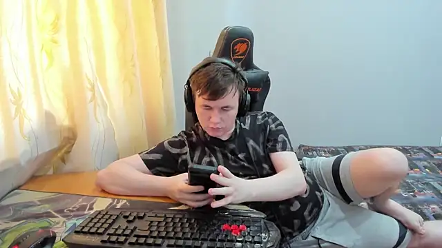 Webkamerová show iliaskrislove