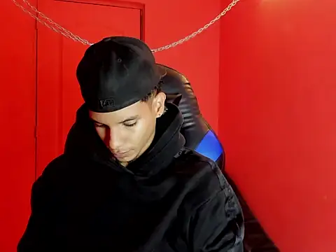 Chat XXX Live kai_storm77