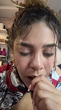 Chat +18 de hannachris- ao vivo