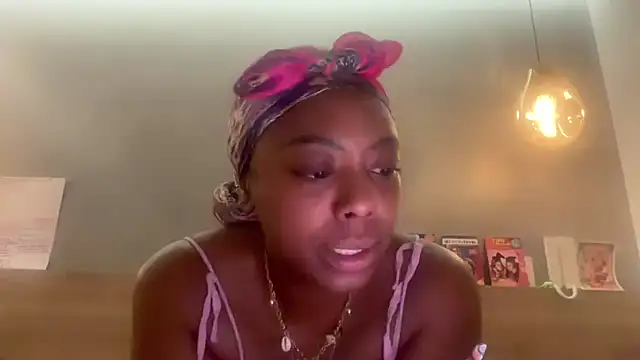 ChocolateCakeQueen Live XXX Chat