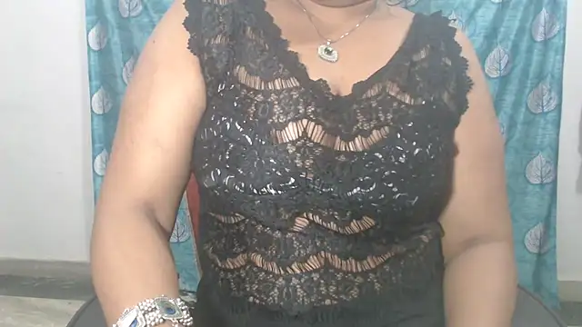 Sophia_yourのライブXXXチャット