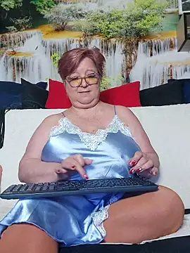 QueenPammy1's Live XXX Chat