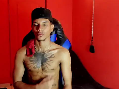 kai_storm77 Chat XXX in diretta