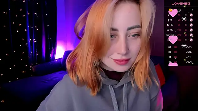XXX chat uživo modela deboramoore