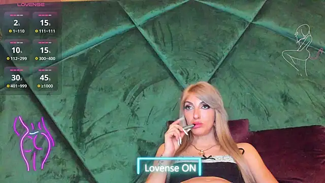 LannaQuinn's Live XXX Chat