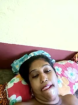 Chatroom XXX en direct de bannerjeesneha20
