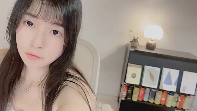Chat XXX ao vivo de Onechestnut