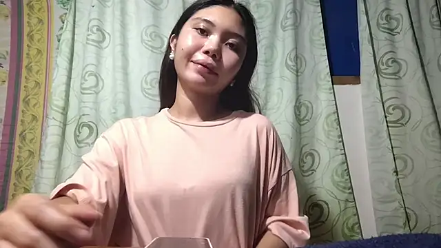 RegenaKhanponaphan's Live XXX Chat