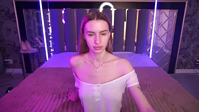 Snow_WhiteeeX's Live XXX Chat