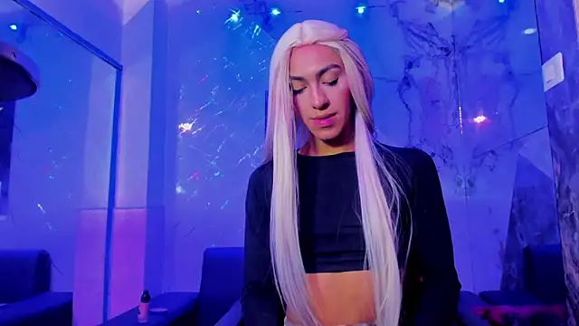 Вебкам-шоу Isabella_stanford2