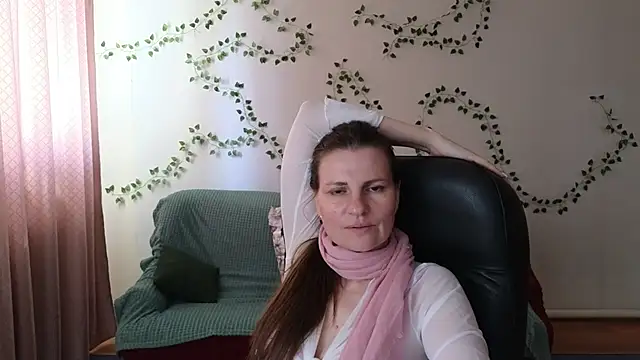 Mirabelle_Velvet's Live XXX Chat