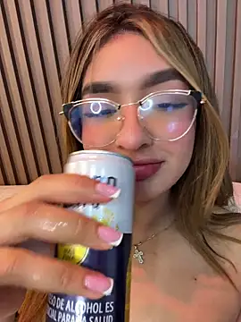 Chat XXX en directo de jenn_fit