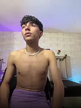 osamu_tay Show Webcam