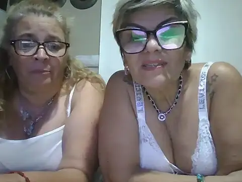 Онлайн чат XXX momismilf544