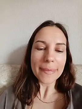 She-Moon Adlı Modelin Web Kamerası Şovu