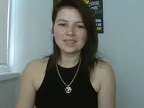 Naughty_Nata élő XXX-chatje