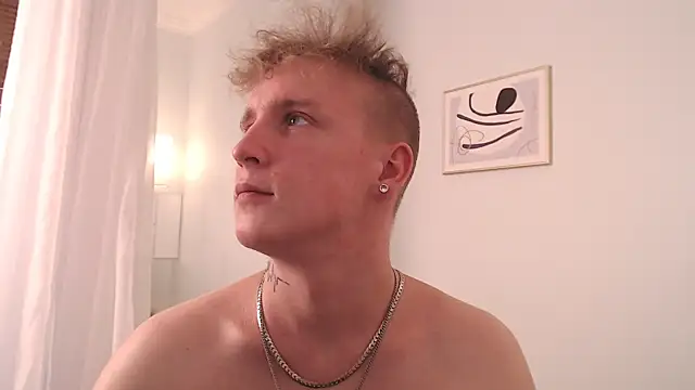 AlexxSweet webkamerás műsora