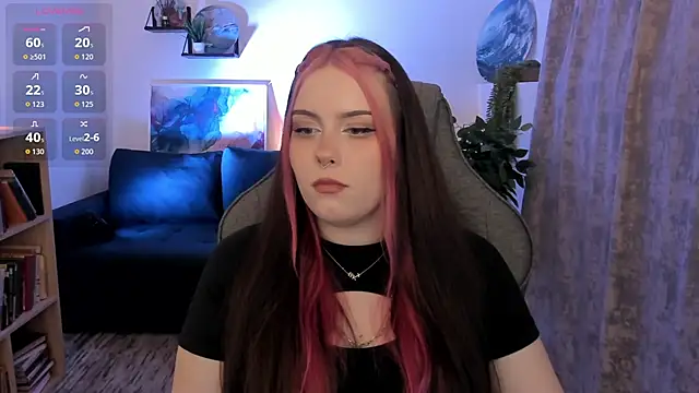 CoraMiel Live XXX-Chat