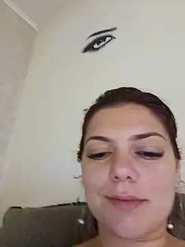 Noraa_me Chat XXX in diretta