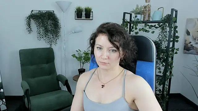AureliaGleam Chat XXX in diretta
