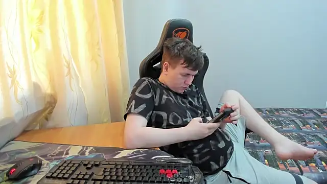 Вебкам-шоу iliaskrislove